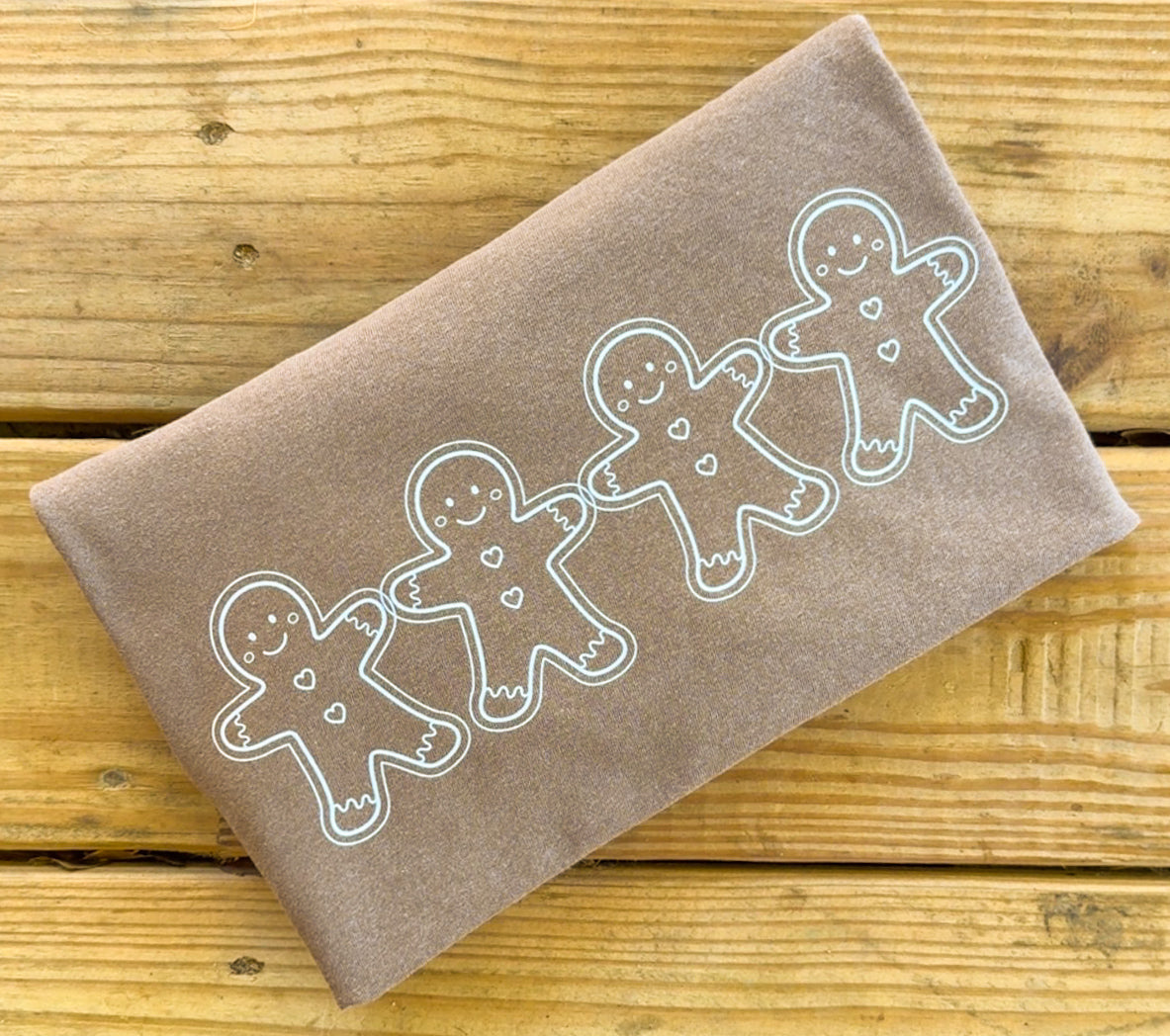 Minimalist Gingerbread Outlines - Comfort Colors