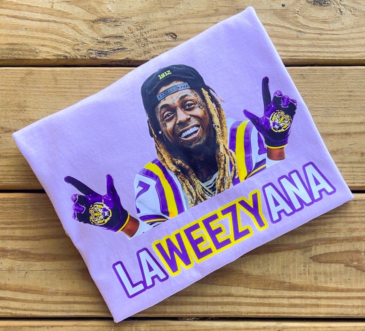 La Weezy Ana LSU - Comfort Colors
