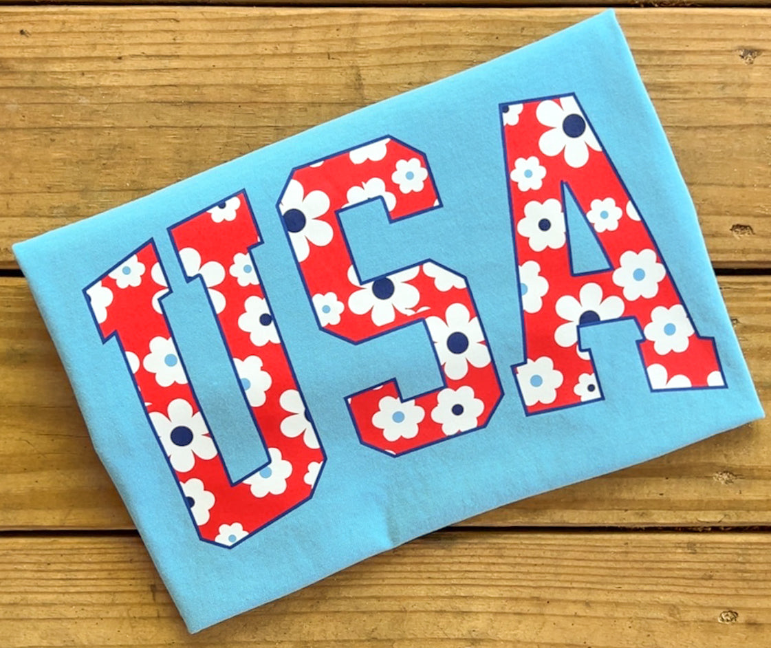 Red USA Floral Pattern - Comfort Colors