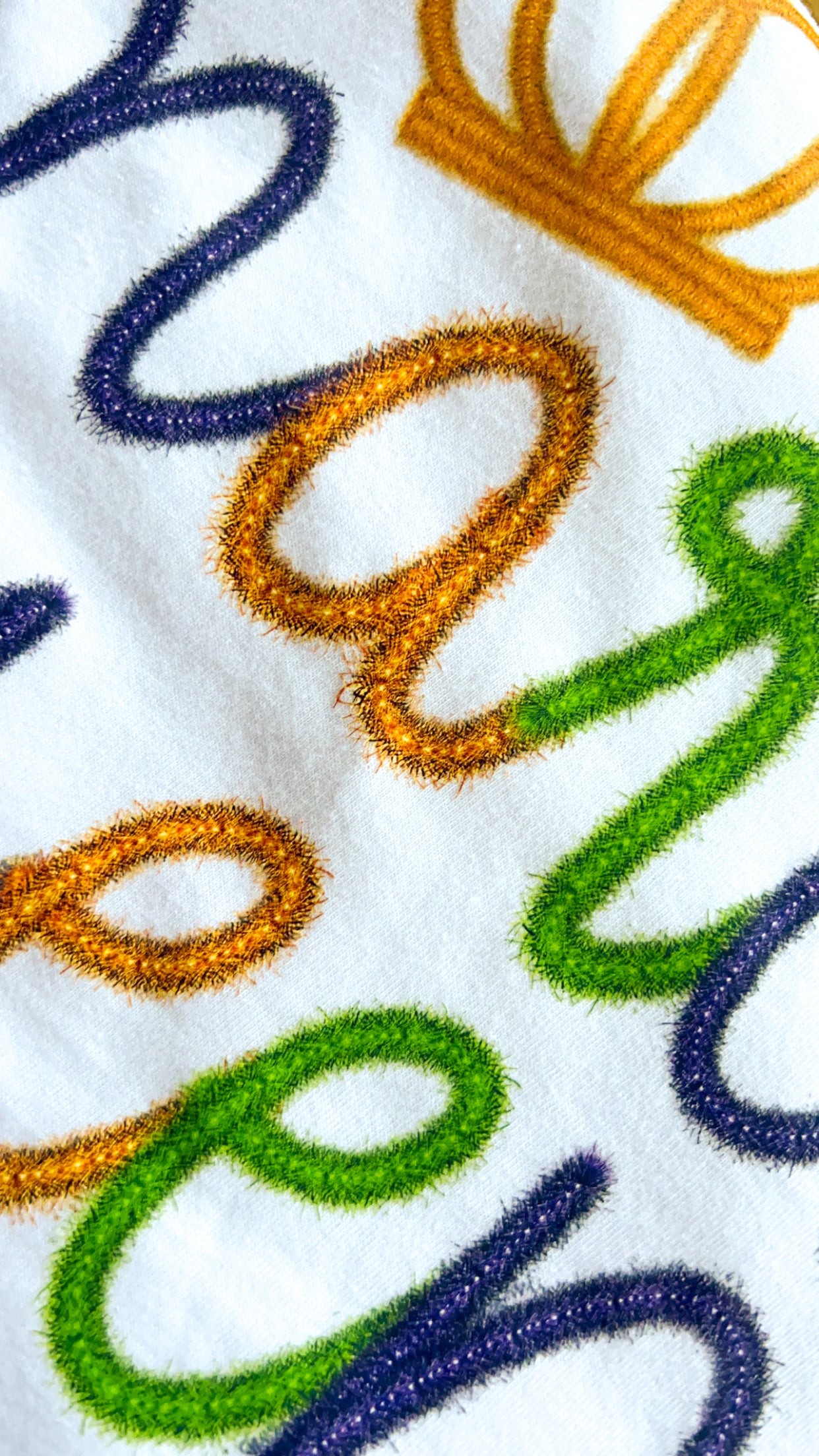 *FAUX* Tinsel Embroidery Mardi Queen