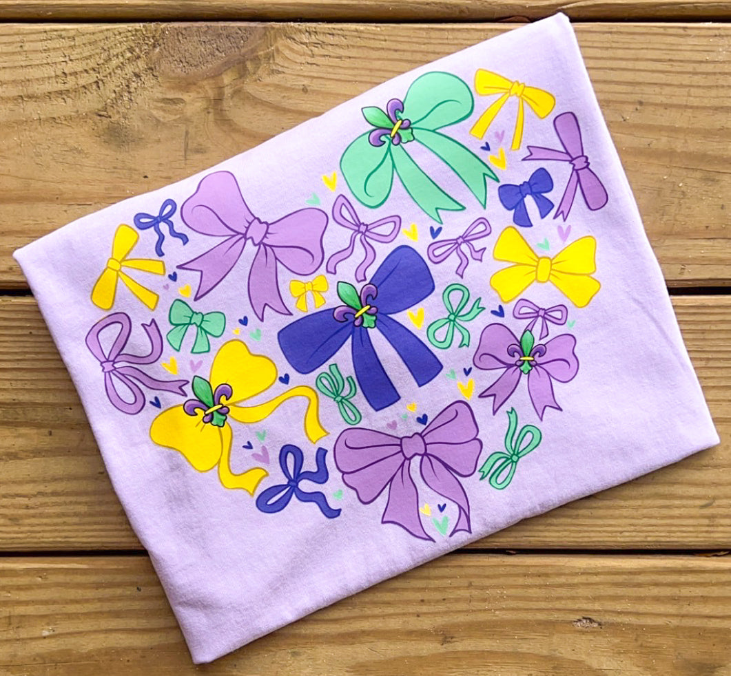 Heart Shaped Mardi Gras Bow Collage - Comfort Colors Tshirt