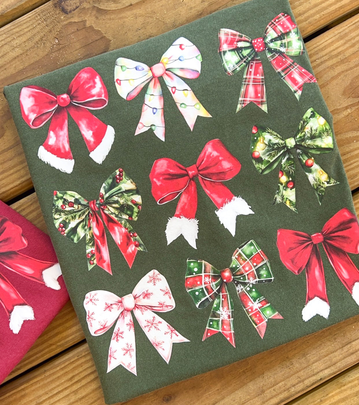 Coquette Christmas Gift Bows - Comfort Colors