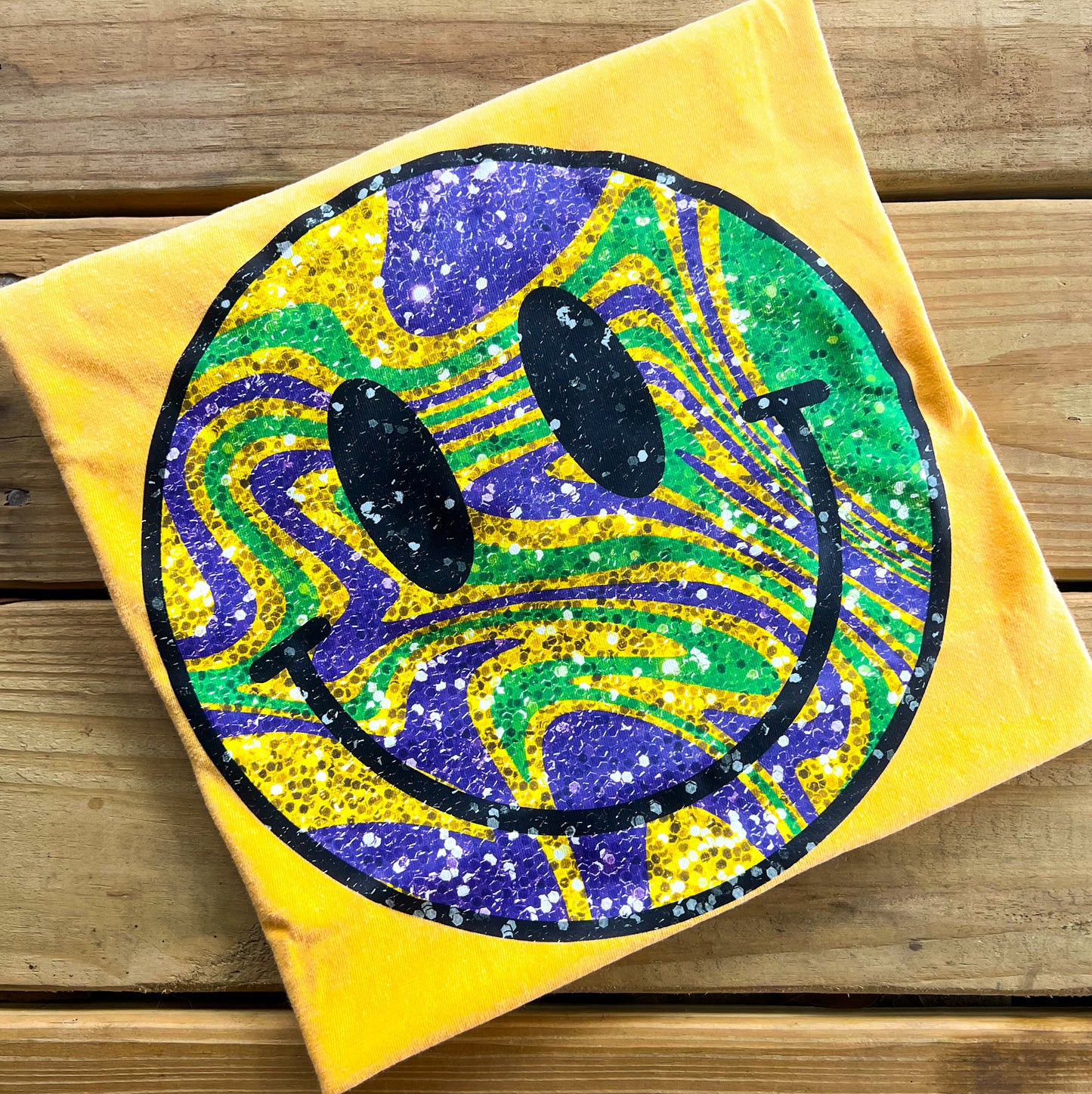 *FAUX* Glitter Mardi Gras Groovy Smiley Face (Comfort Colors)